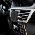suport-auto-pentru-telefon-cu-incarcare-wireless-si-prindere-la-grila-SA-H116G15-1