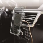 suport-auto-pentru-telefon-cu-incarcare-wireless-si-prindere-la-grila-SA-H116G15-3